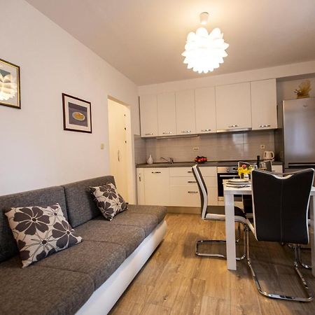 The Star Apartment Split Extérieur photo